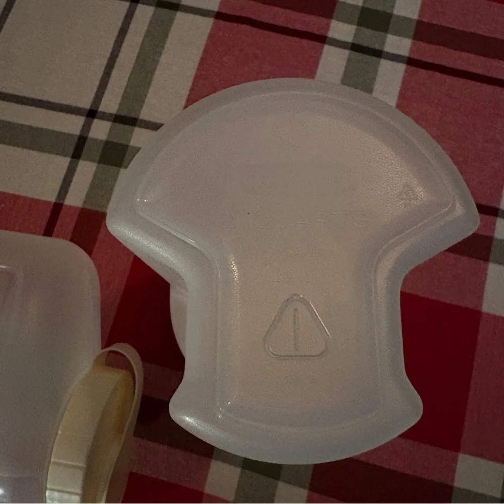 Vintage Tupperware, Lot of 2